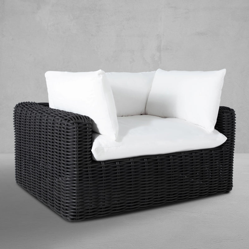Montecito Woven Wicker Outdoor Lounge Chair