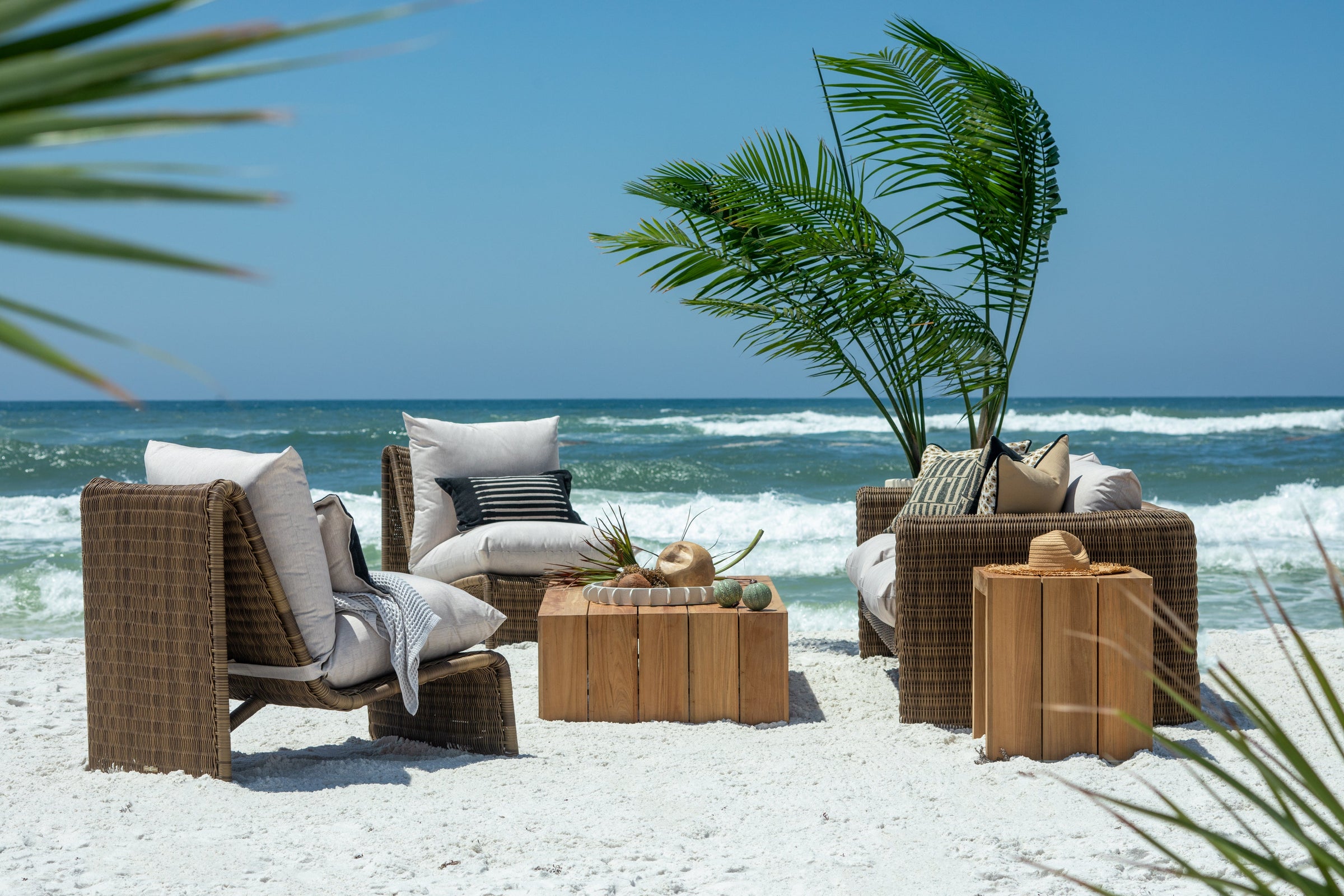 Summer Classics outdoor furniture