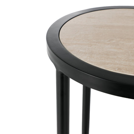 1667115