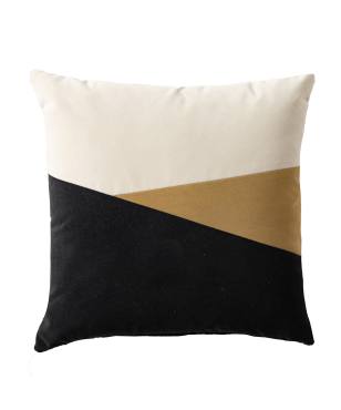 Mountains Ale Indoor/Outdoor Pillow Black